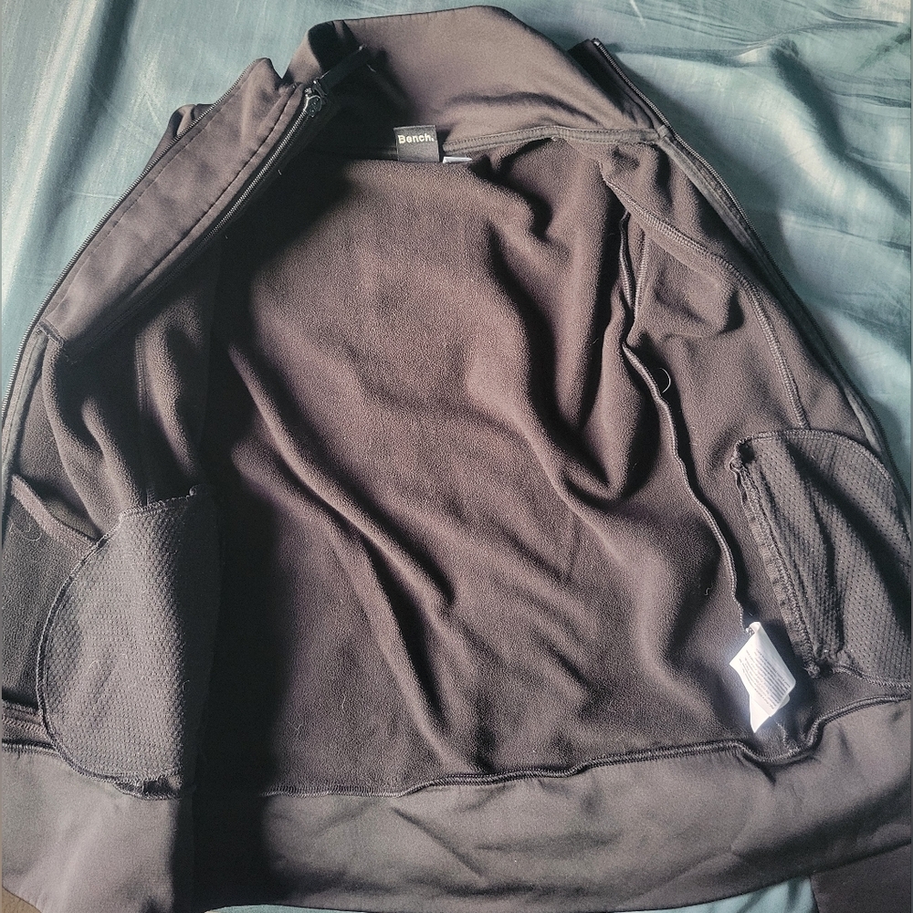 Bench jacket/sweater - Picture 6 of 10